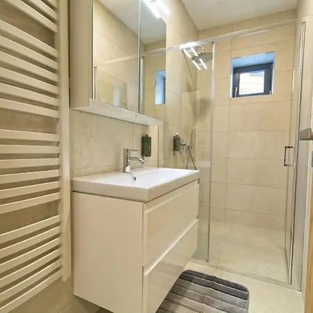 شاليه Domovina Tatranská Lomnica